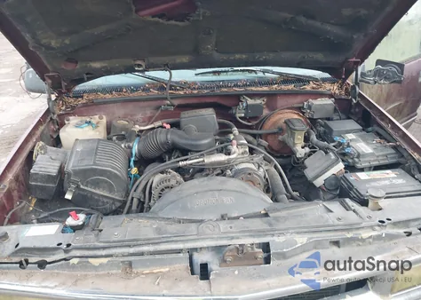 1997 Chevrolet C1500 Fleetside из США, поврежденный, VIN 2GCEC19RXV1262396